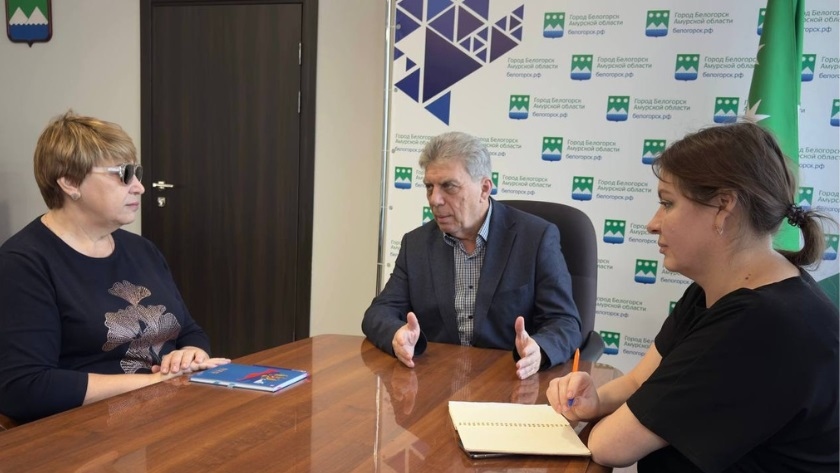 К Новому году в Белогорском кластере гарантируют заметные изменения в вывозе мусора - gtrkamur.ru