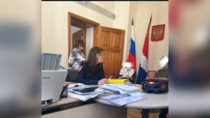 Школьник открыл стрельбу из газового пистолета в гимназии Приморья - gtrkamur.ru