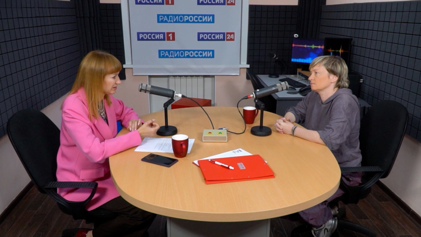 Выпуск № 33: режиссёр и композитор Настя Тарасова о документальном кино - gtrkamur.ru