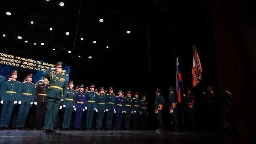 115-й выпуск ДВОКУ: 248 офицеров готовы к службе в рядах Вооруженных сил РФ - gtrkamur.ru