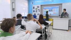 Микроскопы и гидропоника: как школьники Константиновки постигают азы агротехнологий - gtrkamur.ru