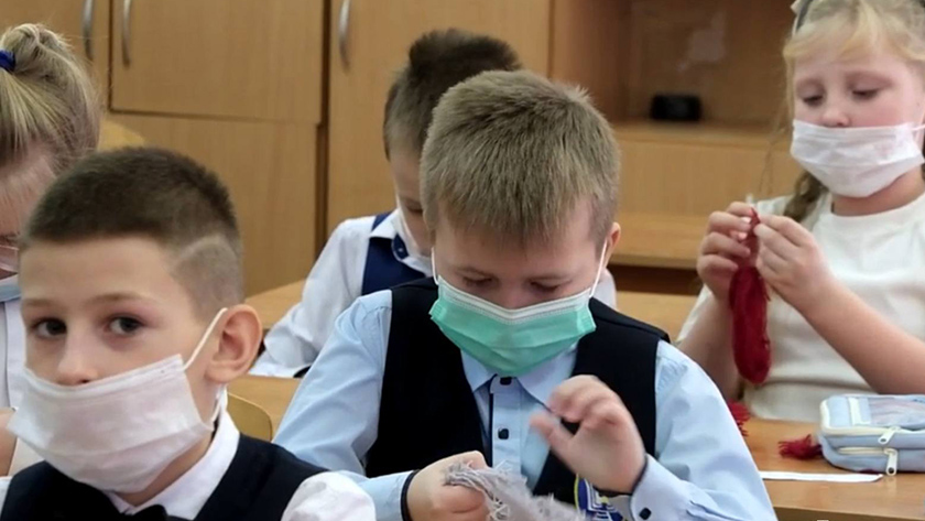 Масочный режим и отмена детских мероприятий: в областном центре вводят ограничения из-за высокой заболеваемости - gtrkamur.ru