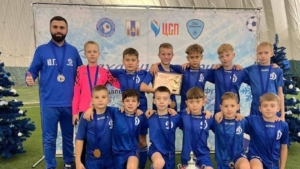 Юные амурские футболисты дважды стали призёрами турнира «Сахалинская зима» - gtrkamur.ru