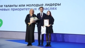 Благовещенскую «Школу ответственного материнства» признали на конкурсе Минтруда России - gtrkamur.ru