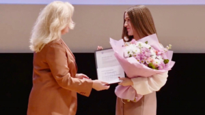 Амурчанка стала лучшим молодым лидером библиотечного дела России - gtrkamur.ru