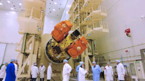 Спутники «Аист-2Т» установили на ракету для запуска в конце недели на Восточном - gtrkamur.ru