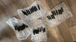 В Приамурье транспортные полицейские изъяли почти сотню шприцев с гашишным маслом - gtrkamur.ru