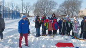 Адаптация и реабилитация: воспитанники новобурейской школы-интерната поучаствовали в веселых стартах - gtrkamur.ru