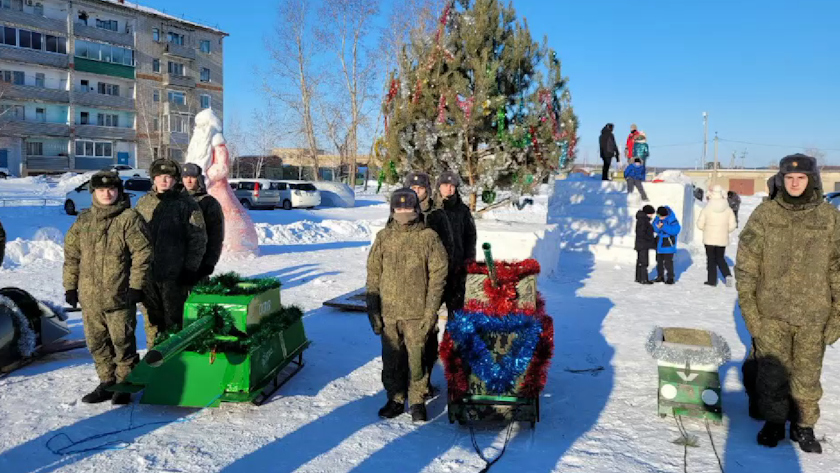 Чудо-сани: военные подарили юным жителям Октябрьского округа уникальный праздник - gtrkamur.ru