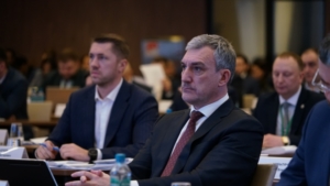 Амурская область полностью закроет потребность в молоке. Губернатор озвучил итоги и цели в докладе Юрию Трутнев - gtrkamur.ru