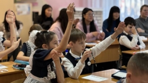 Будущие учителя из Китая перенимают опыт школ Благовещенска - gtrkamur.ru