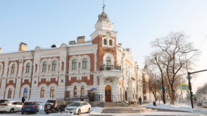 500 миллионов рублей потратят на обновление исторических зданий в Благовещенске - gtrkamur.ru