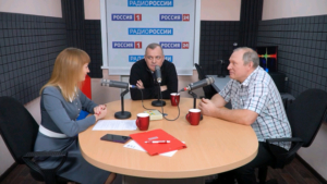 Наш подкаст: заслуженные артисты РФ о своей работе в преддверии профессионального праздника - gtrkamur.ru