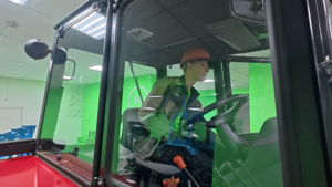 От агронома к ветеринару: стартовали первые модули испытаний регионального чемпионата «Профессионалы» - gtrkamur.ru