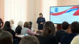 Меры поддержки для учителей в муниципалитетах обсудили главы со старшекурсниками БГПУ - gtrkamur.ru