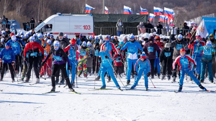 В Благовещенске более 3 000 человек вышли на старт первой в стране «Лыжни России–2026» - gtrkamur.ru