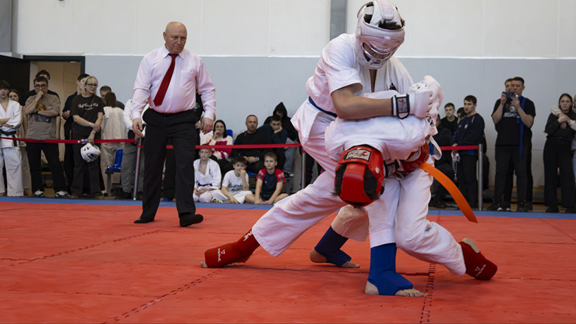 В областном центре назвали победителей чемпионата и первенства области по всестилевому карате - gtrkamur.ru