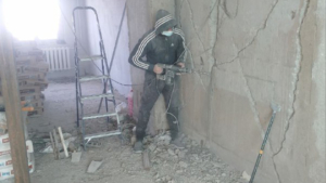 Ремонт двух квартир после аварии с водонагревателем в селе Пригородное продолжается в Белогорском округе - gtrkamur.ru