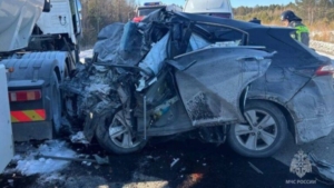 Смертельная «встречка»: водитель и трое пассажиров погибли в аварии на трассе «Амур» - gtrkamur.ru