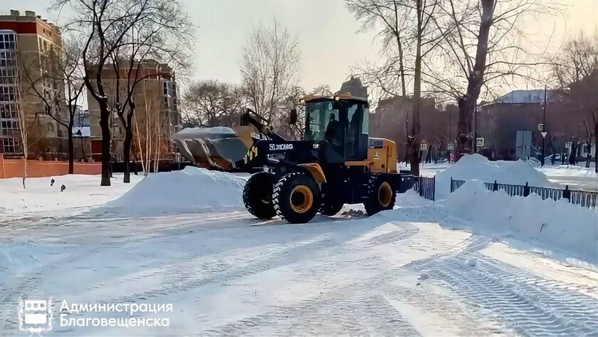 Последствия снегопада ликвидируют в Амурской области - gtrkamur.ru