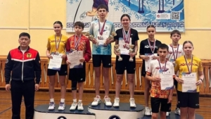 Золотой урожай «Амура»: бадминтонисты Приамурья собрали коллекцию наград на всероссийском турнире - gtrkamur.ru