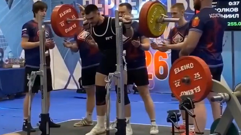 Амурчанин стал победителем первенства России по пауэрлифтингу - gtrkamur.ru