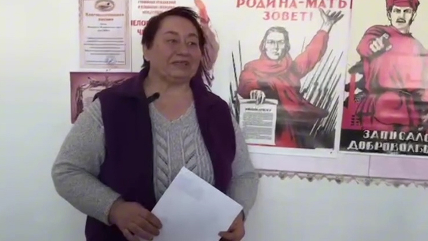 Амурчанка из села Троицкое пишет стихи для поддержки бойцов в зоне СВО - gtrkamur.ru