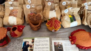 Рации для бойцов СВО приобретут благодаря средствам, собранным благовещенцами на благотворительной ярмарке - gtrkamur.ru