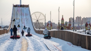 Благовещенск прощается с атрибутами Нового года - gtrkamur.ru