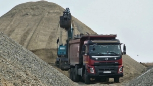 Участок трассы между Ивановкой и Толстовкой отремонтируют без остановки движения - gtrkamur.ru