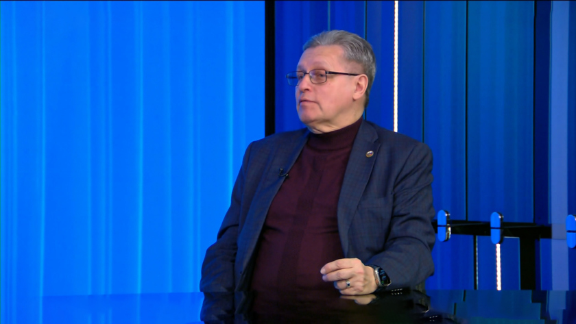 Работа СМИ в СВО, «Защитники Отечества» и Год единства — интервью с замгендиректора, руководителем регионального департамента ВГТРК Рифатом Сабитовым - gtrkamur.ru