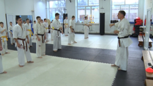 32 медали на чемпионате ДФО: секреты успеха амурских каратистов - gtrkamur.ru