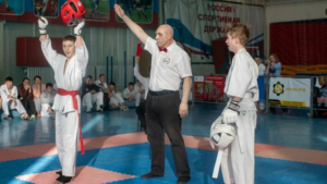 28 наград завоевали амурчане на чемпионате и первенстве ДФО по всестилевому каратэ - gtrkamur.ru