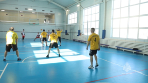 В Свободном прошли соревнования по волейболу среди пожарных, посвященные памяти Виктора Баженова - gtrkamur.ru