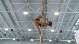 Амурчанки показали свое мастерство на чемпионате и первенстве области по пилонному спорту - gtrkamur.ru