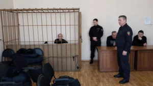 За взятки и хранение боеприпасов экс-инспектор ГИБДД из Зеи отправится в колонию - gtrkamur.ru