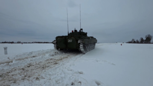 Курсанты ДВОКУ учатся сбивать дроны — стрельба по обновленной программе опыта СВО - gtrkamur.ru