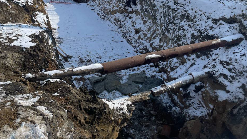 Разрывают котлован и снимают асфальт: в Благовещенске на Красноармейской продолжают модернизацию сетей - gtrkamur.ru