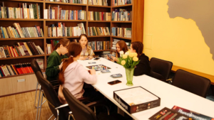 Книги, комиксы и интересный досуг: в Свободном работают четыре модельных библиотеки - gtrkamur.ru