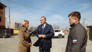 27 новых квартир возвели в Екатеринославке для местных специалистов и участников СВО - gtrkamur.ru