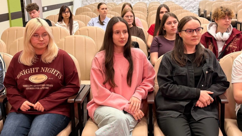 Больше 80 волонтёров помогут гостям и участникам форума «АмурЭкспо» - gtrkamur.ru