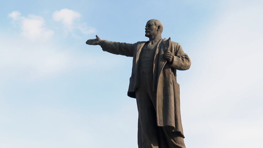 156 лет со дня рождения Владимира Ленина: в Приамурье насчитывается 64 памятника «вождю революции» - gtrkamur.ru