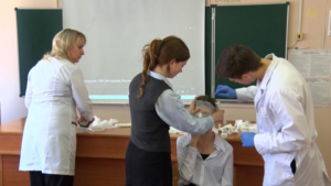 Медики, военные, повара: школьники Константиновки определялись с профессией на форуме «Время выбирать» - gtrkamur.ru