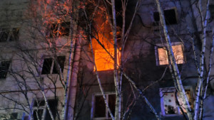 Пожар на Нагорной в Благовещенске: погибла женщина, пострадали 8 человек - gtrkamur.ru