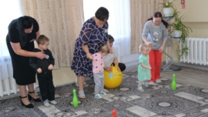 Для тех, кто в беде. 12 кризисных квартир для семей с детьми  работают в области - gtrkamur.ru