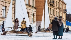 «Ангелы Ладоги» покоряют сердца зрителей: показ фильма продолжается во всех кинотеатрах страны - gtrkamur.ru