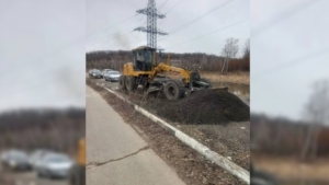 Дороги подлатают, автобусы запустят: в Благовещенске готовятся к Радонице - gtrkamur.ru