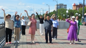 Костёр дружбы и русская деревня: амурские пенсионеры и гости из Хэйхэ готовятся к шестому обмену - gtrkamur.ru