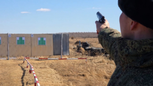 Около сотни военнослужащих приняли участие в чемпионате по стрельбе в Приамурье - gtrkamur.ru