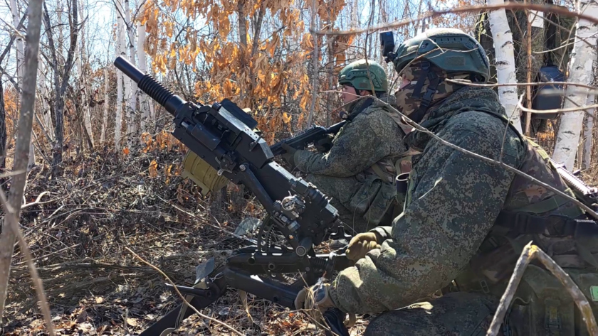 Имитация миномётного обстрела и поиск целей: как проходят тренировки расчётов АГС в Приамурье - gtrkamur.ru